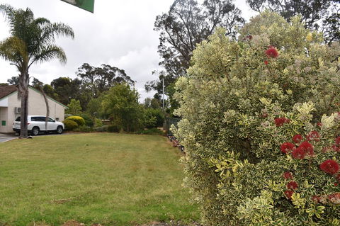 Mount Barker Valley Views Motel & Chalets, Western Australia - Accommodation QLD 24