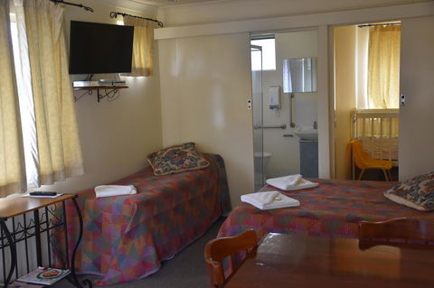 Mount Barker Valley Views Motel & Chalets, Western Australia - Accommodation QLD 40
