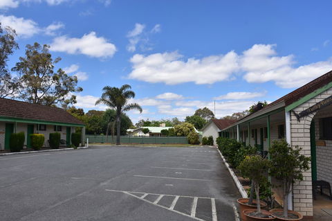 Mount Barker Valley Views Motel & Chalets, Western Australia - Accommodation QLD 12