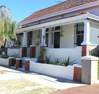 Captain's Heritage Cottage - Accommodation QLD