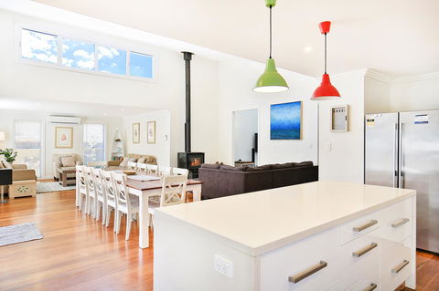 Calming Waters - Pet Friendly - Community Pool - Accommodation QLD 13