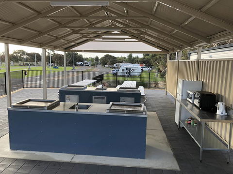 BIG4 Bunbury Riverside Holiday Park - Accommodation QLD 6
