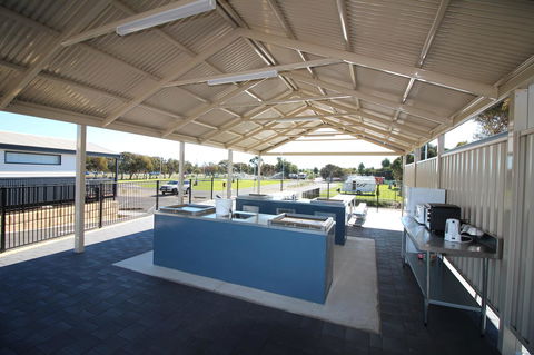 BIG4 Bunbury Riverside Holiday Park - Accommodation QLD 18