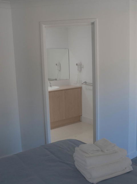 FortyTwo - Oceanside Retreat Busselton - Accommodation QLD 43