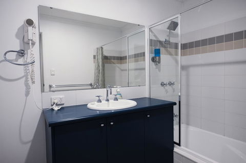FortyTwo - Oceanside Retreat Busselton - Accommodation QLD 10