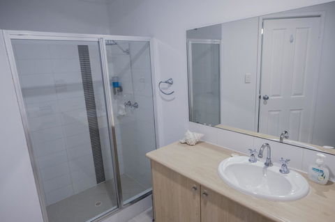 FortyTwo - Oceanside Retreat Busselton - Accommodation QLD 12