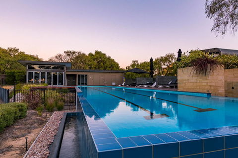 Aqua Resort Busselton - Accommodation QLD 0