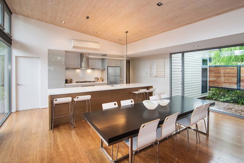 Aqua Resort Busselton - Accommodation QLD 2