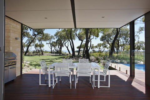 Aqua Resort Busselton - Accommodation QLD 10