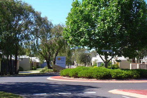 Cape View Beach Resort - Accommodation QLD 42