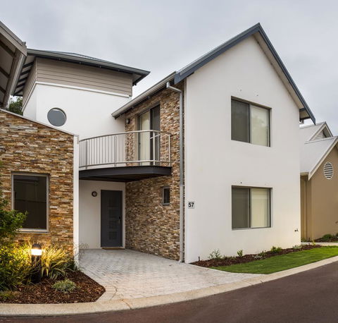 Cape View Beach Resort - Accommodation QLD 31