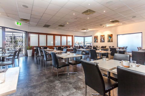 Country Comfort Perth - Accommodation QLD 13