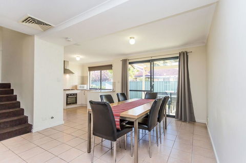 Country Comfort Perth - Accommodation QLD 20