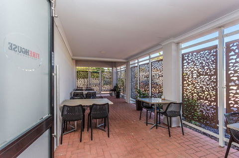 Country Comfort Perth - Accommodation QLD 19