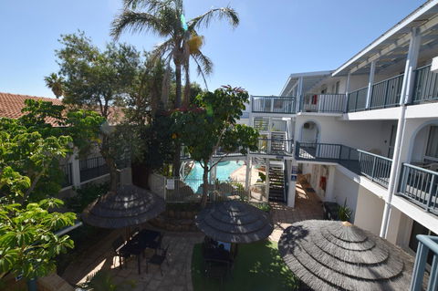 West Beach Lagoon 123 - Location & Views!!! - Accommodation QLD 12