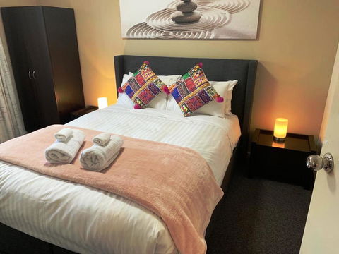 West Beach Lagoon 123 - Location & Views!!! - Accommodation QLD 2