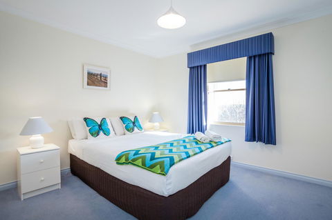 Middleton Beach By The BnB Collection - Accommodation QLD 32