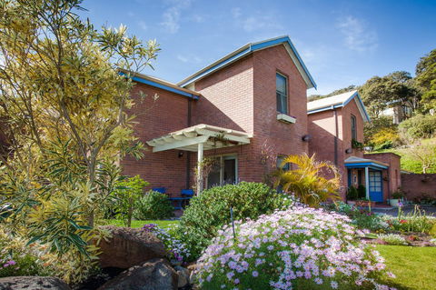 Middleton Beach By The BnB Collection - Accommodation QLD 30