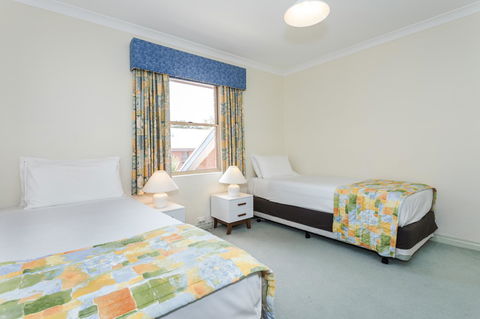 Middleton Beach By The BnB Collection - Accommodation QLD 15