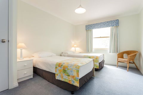 Middleton Beach By The BnB Collection - Accommodation QLD 7