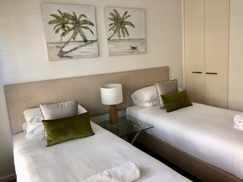 East On Byron - Accommodation QLD 33