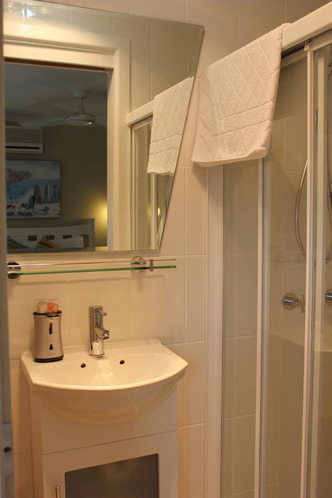 Nelson Bay Bed & Breakfast - Accommodation QLD 35