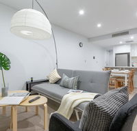 Inner City Stylish apt Walk to Green Square - Accommodation QLD