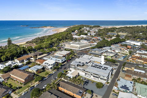 Rockpool 2 Sawtell Beach - Just Steps To Restaurants And 2 Min Stroll To Beach! - Accommodation QLD 11