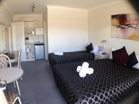 Ben Chifley Motor Inn - Accommodation QLD 29