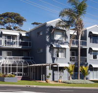 Mollymook Cove Apartments - Accommodation QLD