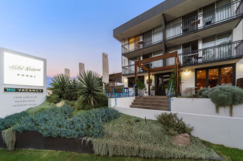 Hotel Nelson - Accommodation QLD 0