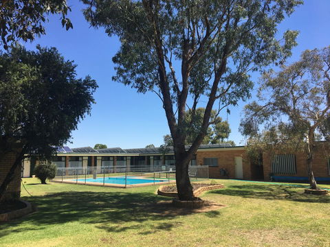 Junee Motor Inn - Accommodation QLD 25