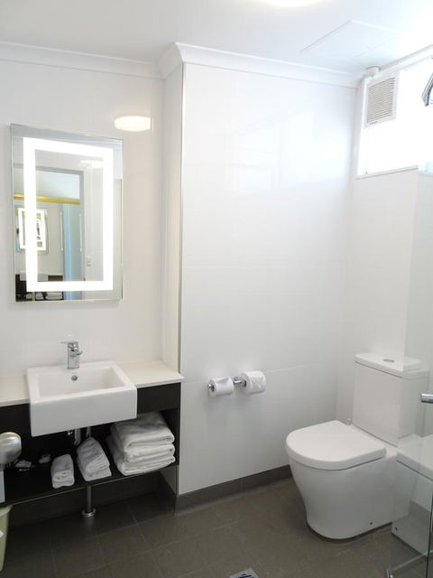 Ibis Styles Tamworth - Accommodation QLD 1