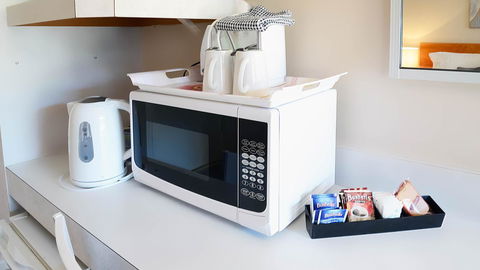 Almond Inn - Accommodation QLD 22