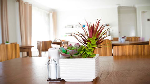 Almond Inn - Accommodation QLD 13
