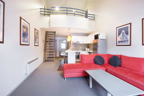 Lantern 1 Bedroom Balcony With Panoramic View - Accommodation QLD 21