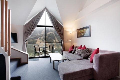 Lantern 1 Bedroom Balcony With Panoramic View - Accommodation QLD 6