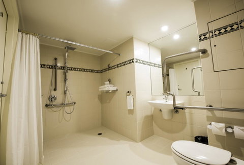 Rydges World Square - Accommodation QLD 18
