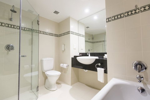 Rydges World Square - Accommodation QLD 4