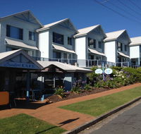 Breakers Apartments - Accommodation QLD