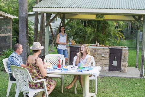 The Palms At Avoca - Accommodation QLD 25