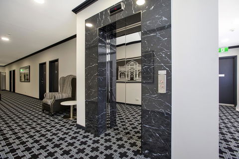 CH Boutique Hotel & Apartments, Ascend Hotel Collection - Accommodation QLD 5