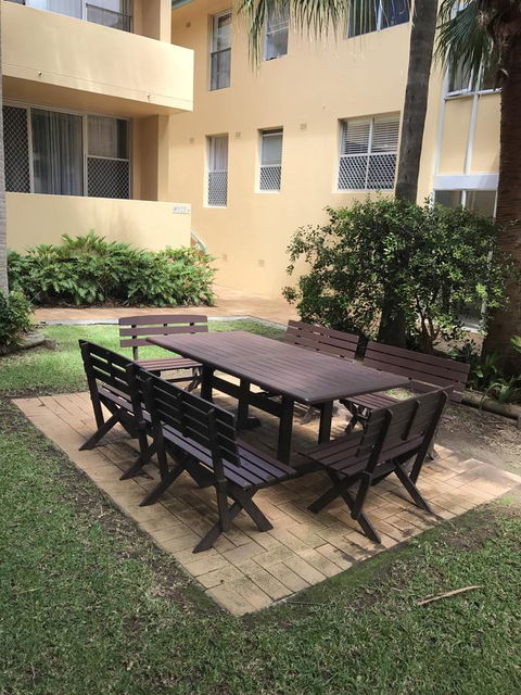 Oxley Cove Holiday Apartment - Accommodation QLD 7