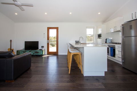 Stay In Mudgee The Grove, The Church, And Premium Private Homestead - Accommodation QLD 1
