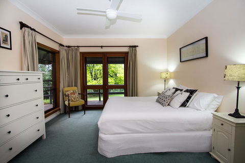 Stay In Mudgee The Grove, The Church, And Premium Private Homestead - Accommodation QLD 31