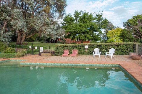 Stay In Mudgee The Grove, The Church, And Premium Private Homestead - Accommodation QLD 24