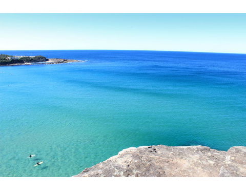 Beachside Getaway In Freshie W Parking - Accommodation QLD 15