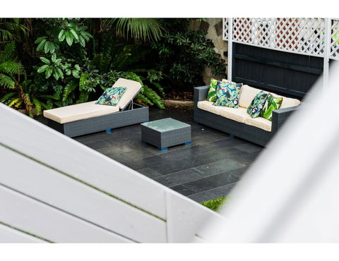 Beachside Getaway In Freshie W Parking - Accommodation QLD 4