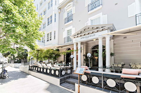 No 9 Springfield - Accommodation QLD 4