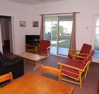Fleur Cottage 7 Willow Street - Accommodation QLD